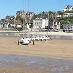 Les Muguets Mit Garten Und Grillplatz By Interhome * Villers-sur-Mer